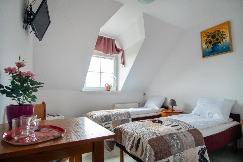 Poranek Bed & Breakfast Wicie  Exterior foto